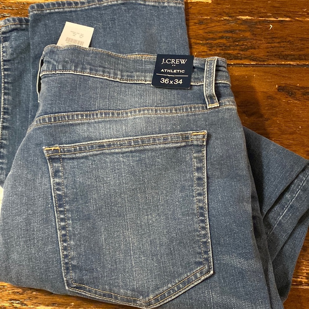 Athletic cut men’s J Crew denim jeans